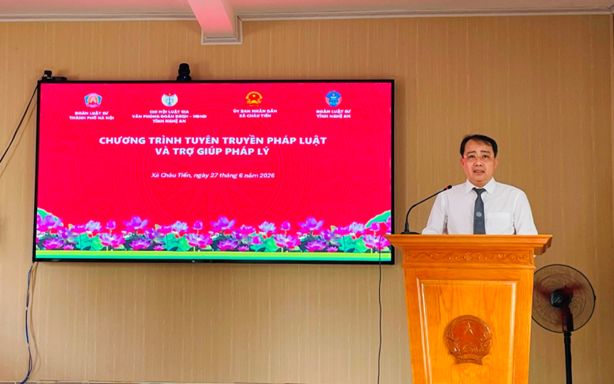 Luật sư Huỳnh Phương Nam – Chủ nhiệm Đoàn Luật sư thành phố Hà Nội phát biểu