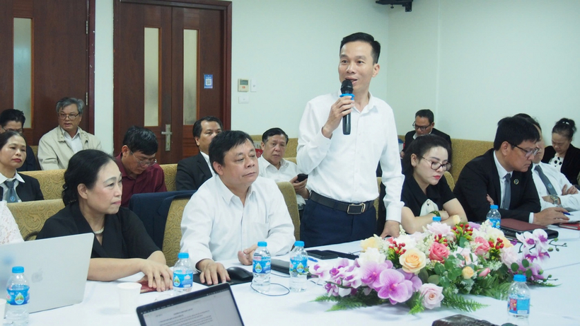 Luật sư Lê Xuân Hào phát biểu ý kiến.