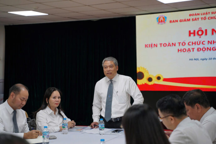 CÔNG BỐ QUYẾT ĐỊNH KIỆN TOÀN BAN GIÁM SÁT TỔ CHỨC VÀ HOẠT ĐỘNG LUẬT SƯ NHIỆM KỲ XI 3 BGS3