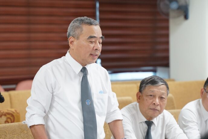 CÔNG BỐ QUYẾT ĐỊNH KIỆN TOÀN BAN GIÁM SÁT TỔ CHỨC VÀ HOẠT ĐỘNG LUẬT SƯ NHIỆM KỲ XI 4 BGS4