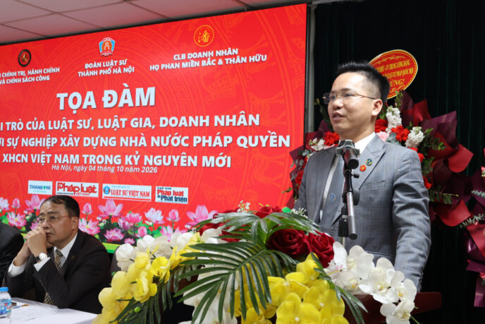 TỌA ĐÀM VỀ VAI TRÒ CỦA LUẬT SƯ, LUẬT GIA, DOANH NHÂN TRONG XÂY DỰNG NHÀ NƯỚC PHÁP QUYỀN 8 DN8