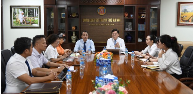 BAN HỖ TRỢ HOẠT ĐỘNG LUẬT SƯ ĐOÀN LUẬT SƯ THÀNH PHỐ HÀ NỘI TỔ CHỨC PHIÊN HỌP ĐẦU TIÊN, TRIỂN KHAI NHIỆM VỤ NHIỆM KỲ XI 1 HTHDLS1