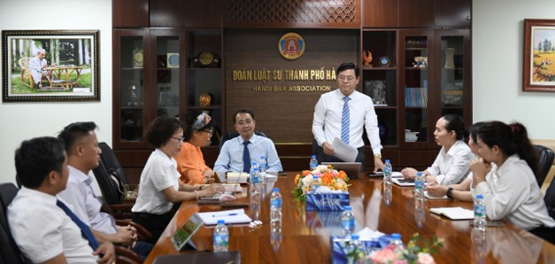 BAN HỖ TRỢ HOẠT ĐỘNG LUẬT SƯ ĐOÀN LUẬT SƯ THÀNH PHỐ HÀ NỘI TỔ CHỨC PHIÊN HỌP ĐẦU TIÊN, TRIỂN KHAI NHIỆM VỤ NHIỆM KỲ XI 3 HTHDLS3