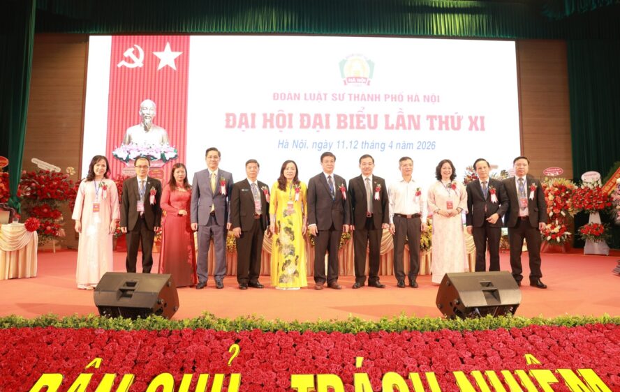 Hoi dong KT KL nhiem ky XI