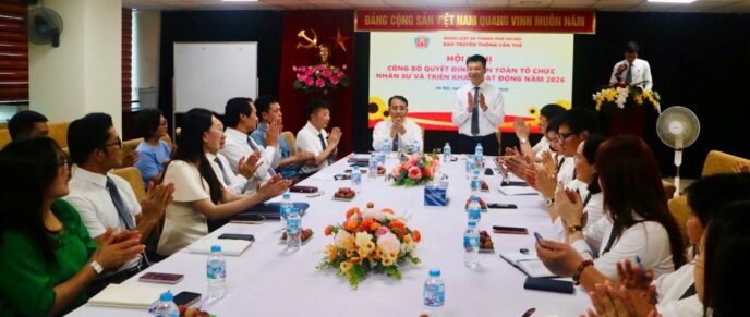 ĐOÀN LUẬT SƯ THÀNH PHỐ HÀ NỘI KIỆN TOÀN NHÂN SỰ BAN TRUYỀN THÔNG – VĂN THỂ 1 KTTT1