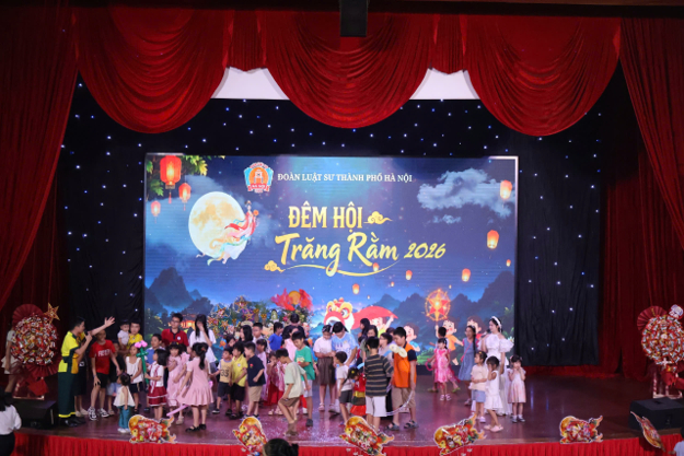 ĐOÀN LUẬT SƯ TP HÀ NỘI TỔ CHỨC ĐÊM HỘI TRĂNG RẰM – VUI TẾT TRUNG THU 2026 1 trung thu 20261
