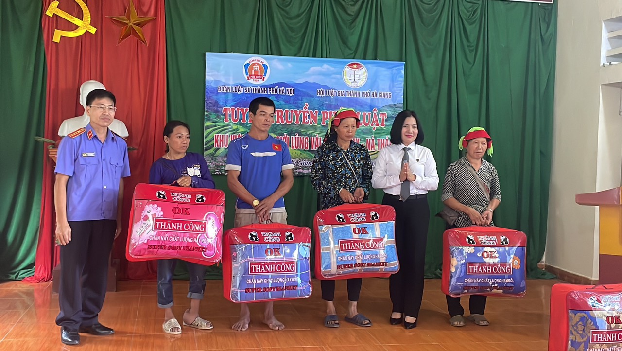 Trợ giúp pháp lý và từ thiện tại tỉnh Hà Giang