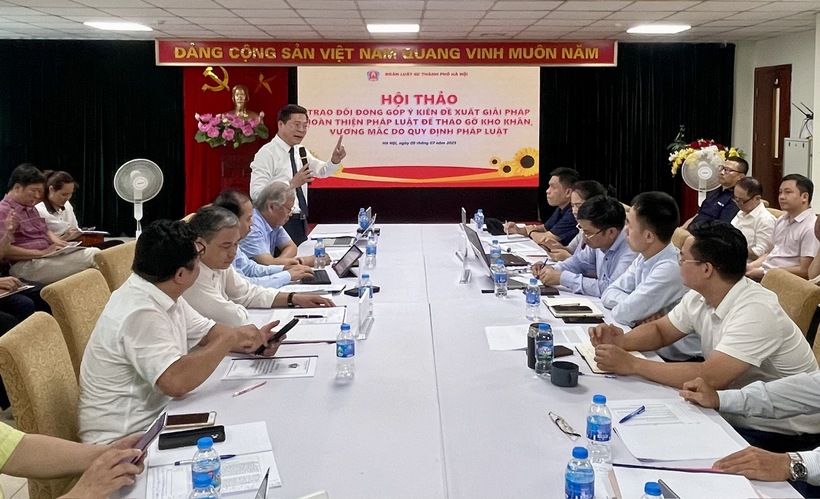 Giải pháp hoàn thiện pháp luật để tháo gỡ khó khăn, vướng mắc do quy định pháp luật 7 Luật sư Nguyễn Văn Hà, Phó Chủ nhiệm Đoàn Luật sư Hà Nội phát biểu kết luận.